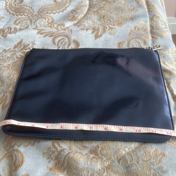 Kenzie dark blue clutch purse - Picture 5 of 8